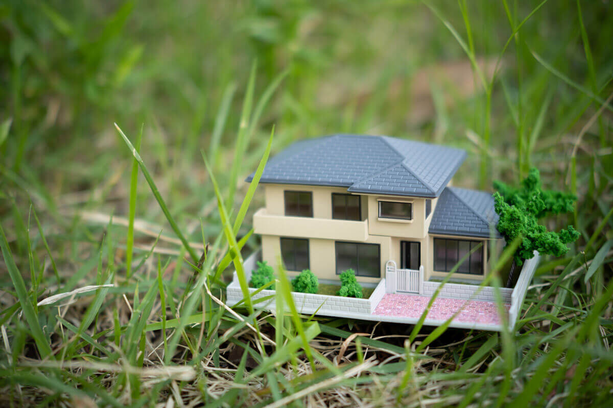 空き家は全国で900万戸超! 維持には費用もかかる イメージ